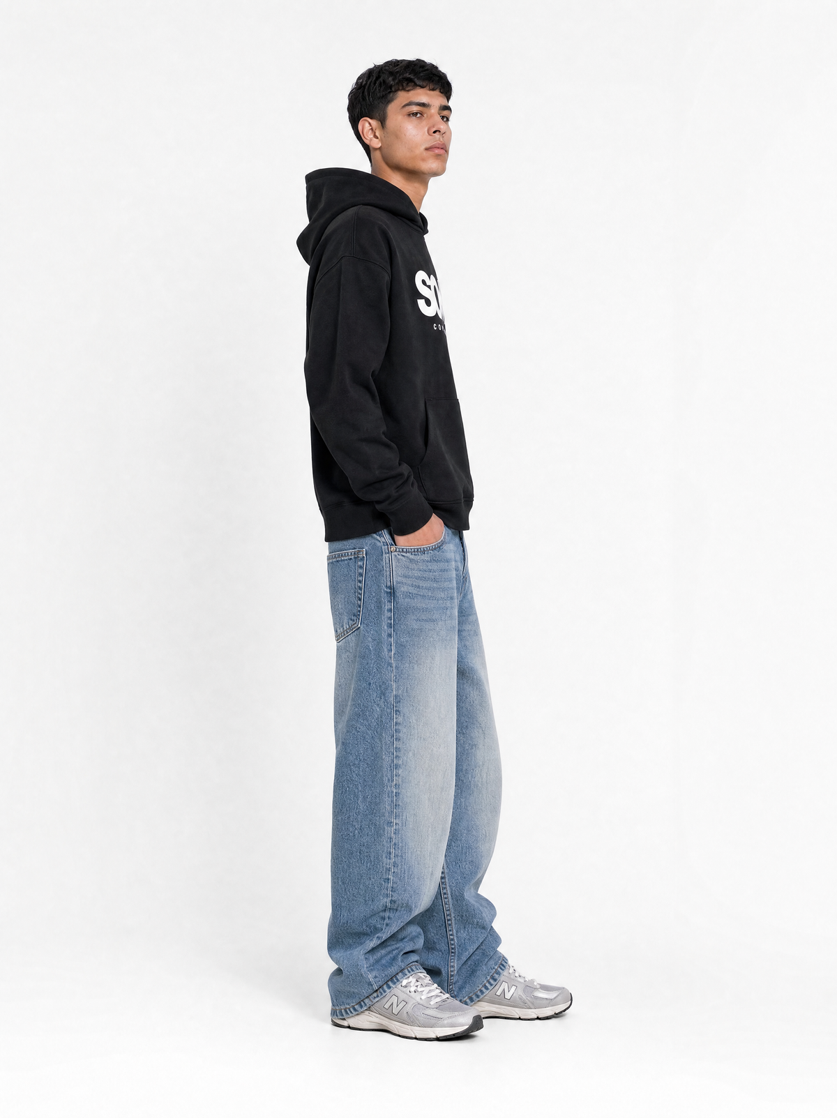 LOGO PRINT HOODIE